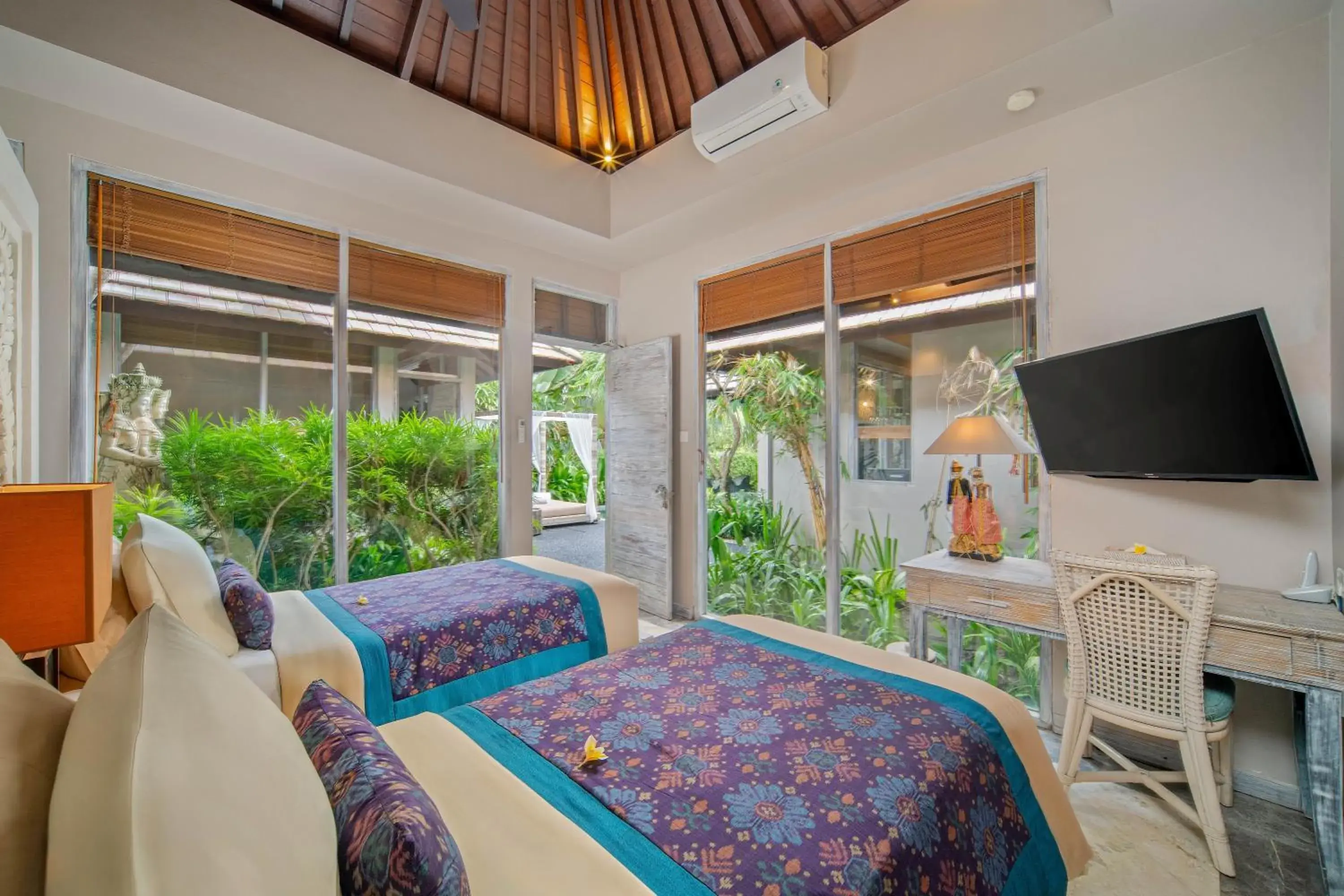 Two-Bedroom Pool Villa with Free Benefit - Melati in The Royal Purnama Luxury Villas - Adults Only Two-Bedroom Pool Villa with Free Benefit - Melati in The Royal Purnama Luxury Villas - Adults Only