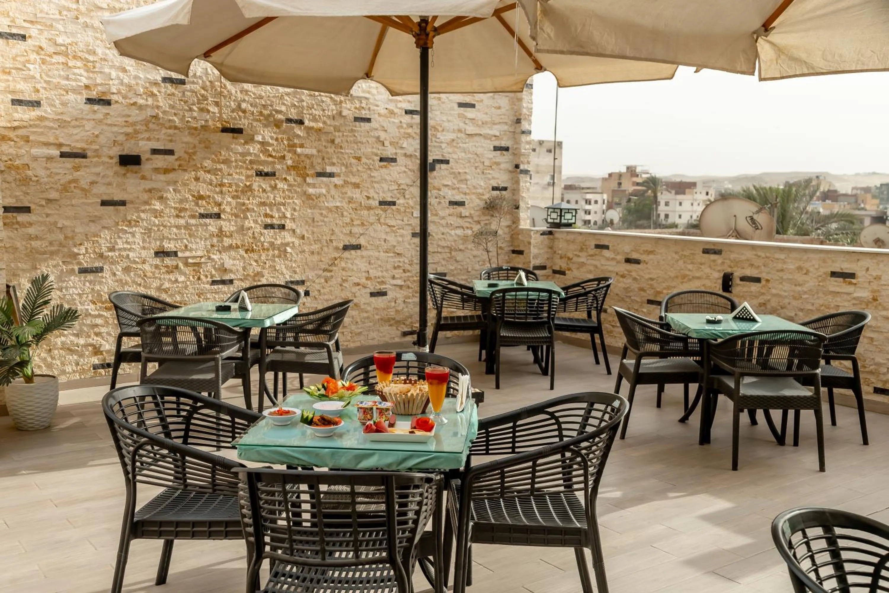 Property building in Night Pyramids Inn Hotel