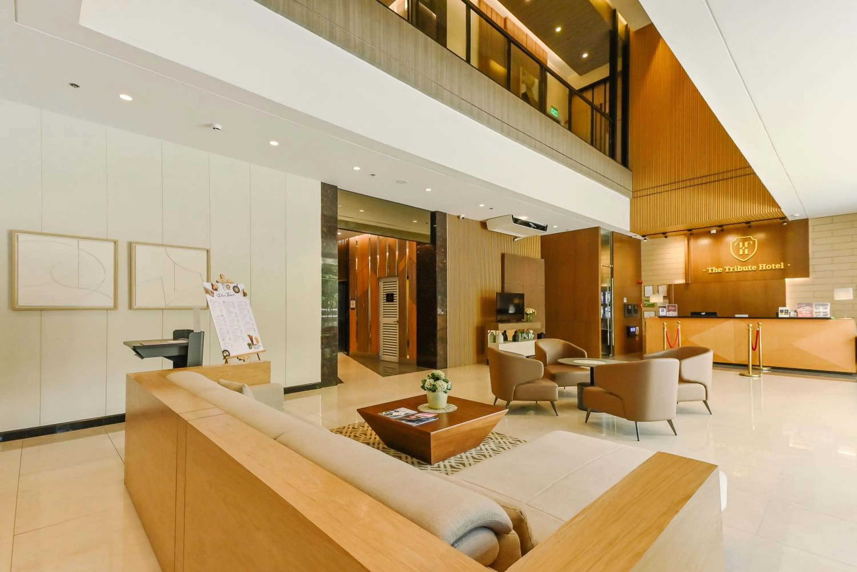 Lobby or reception in The Tribute Hotel