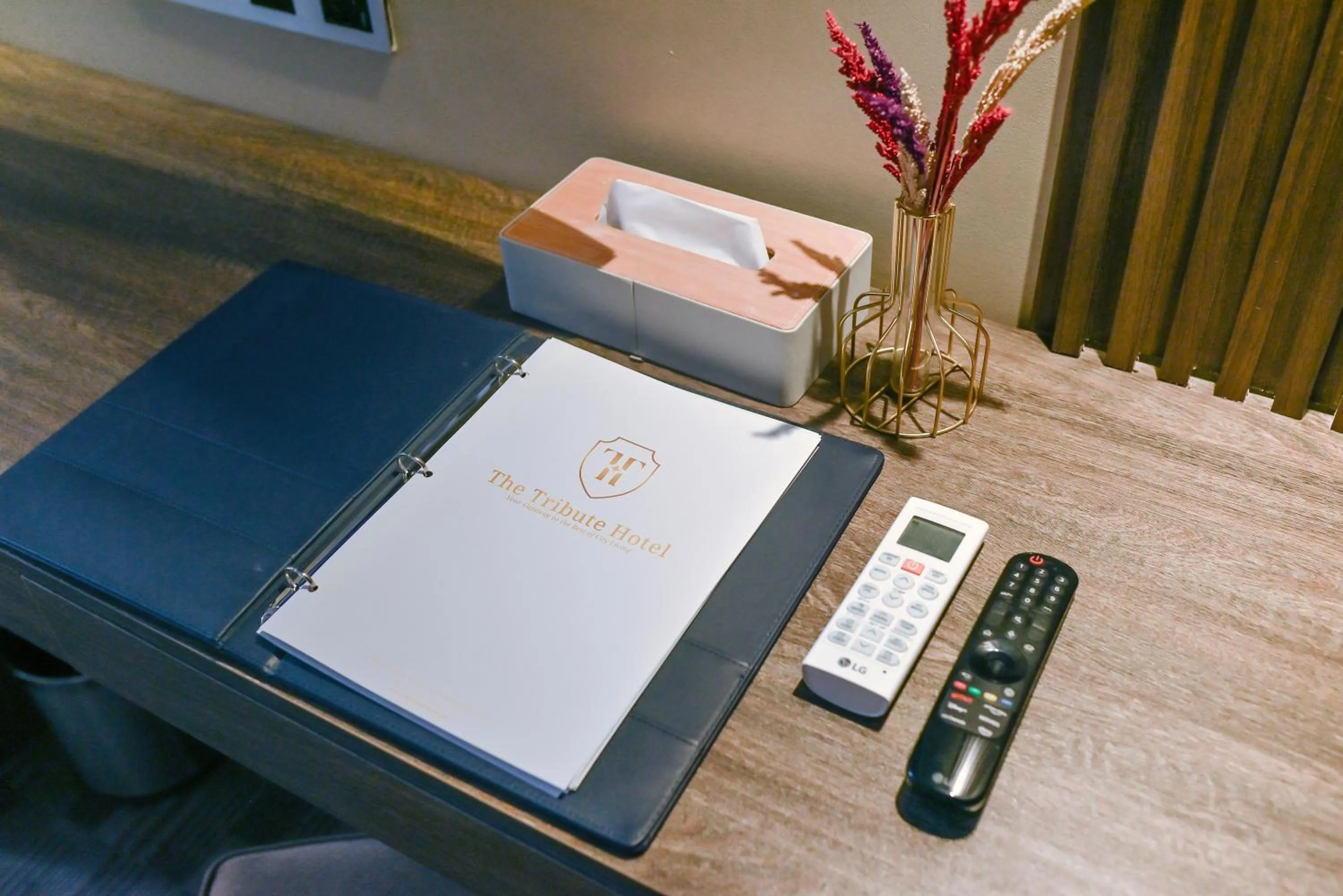 Bedroom in The Tribute Hotel