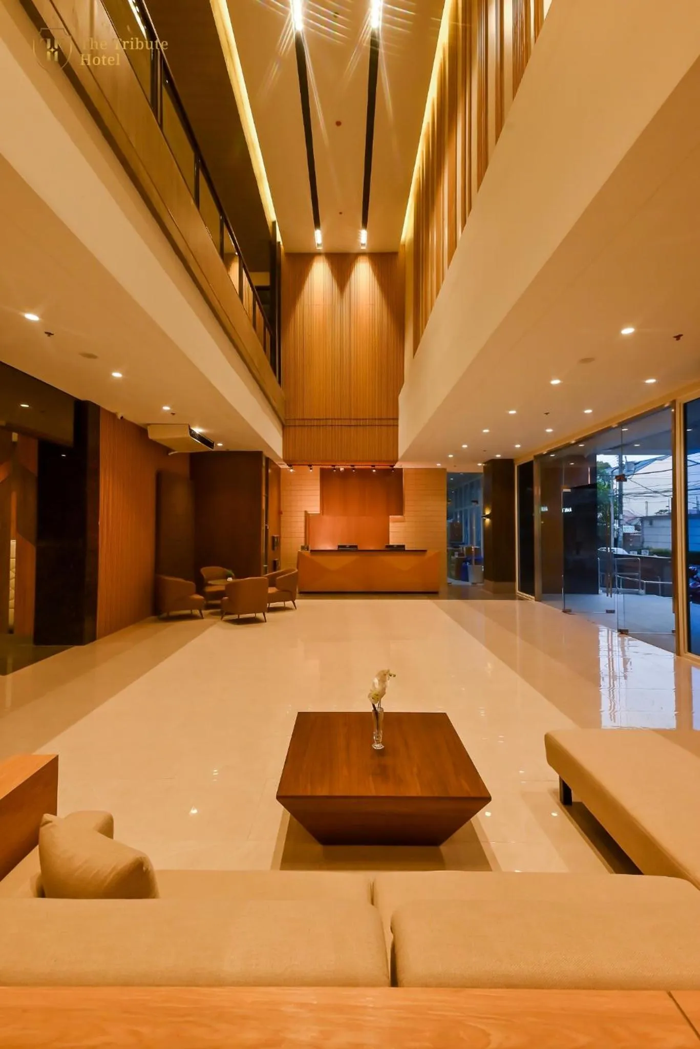 Lobby or reception in The Tribute Hotel