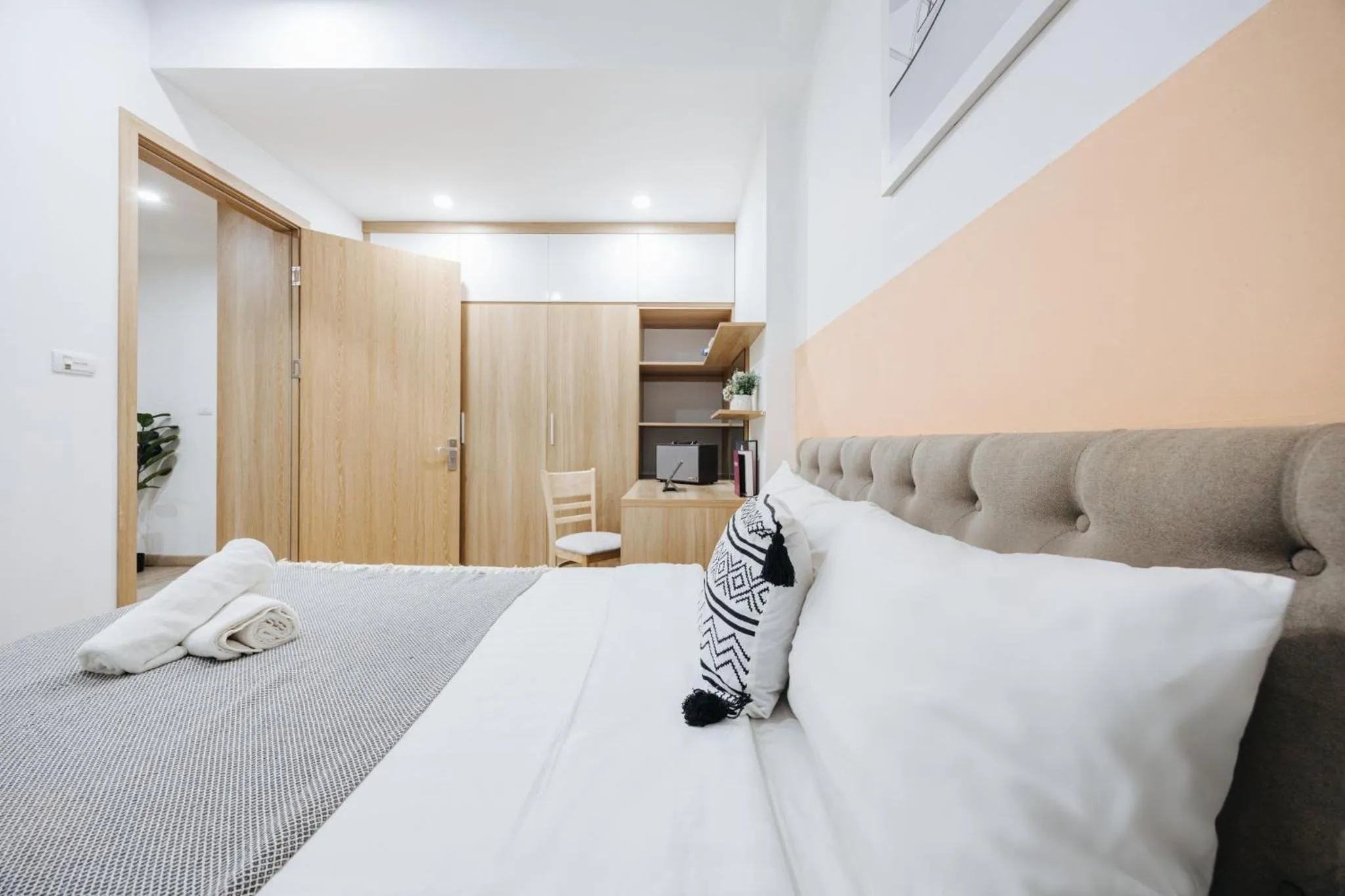 Bed in The Euphoria Sophisticated Style - Stay 24h