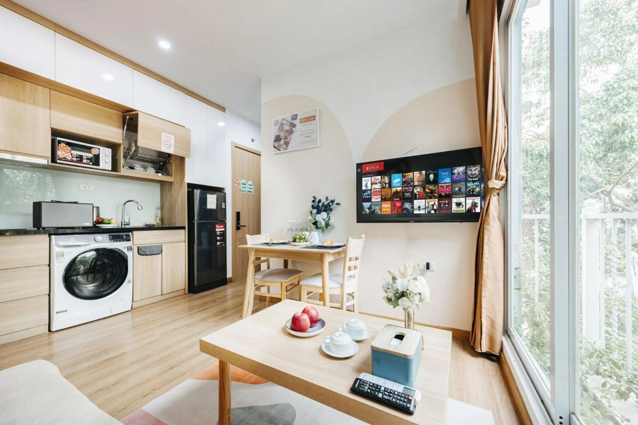 Kitchen or kitchenette in The Euphoria Sophisticated Style - Stay 24h