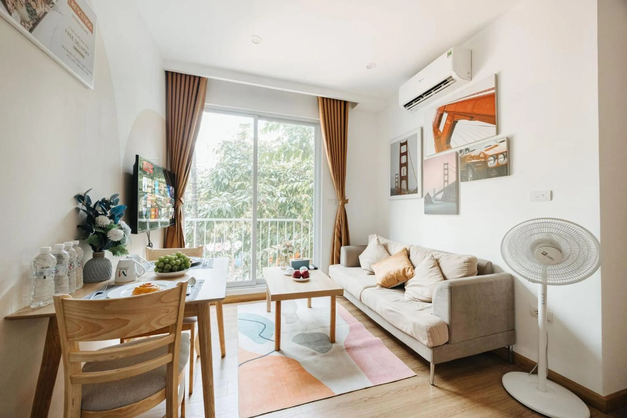 Living room in Label6 Studio West Lake