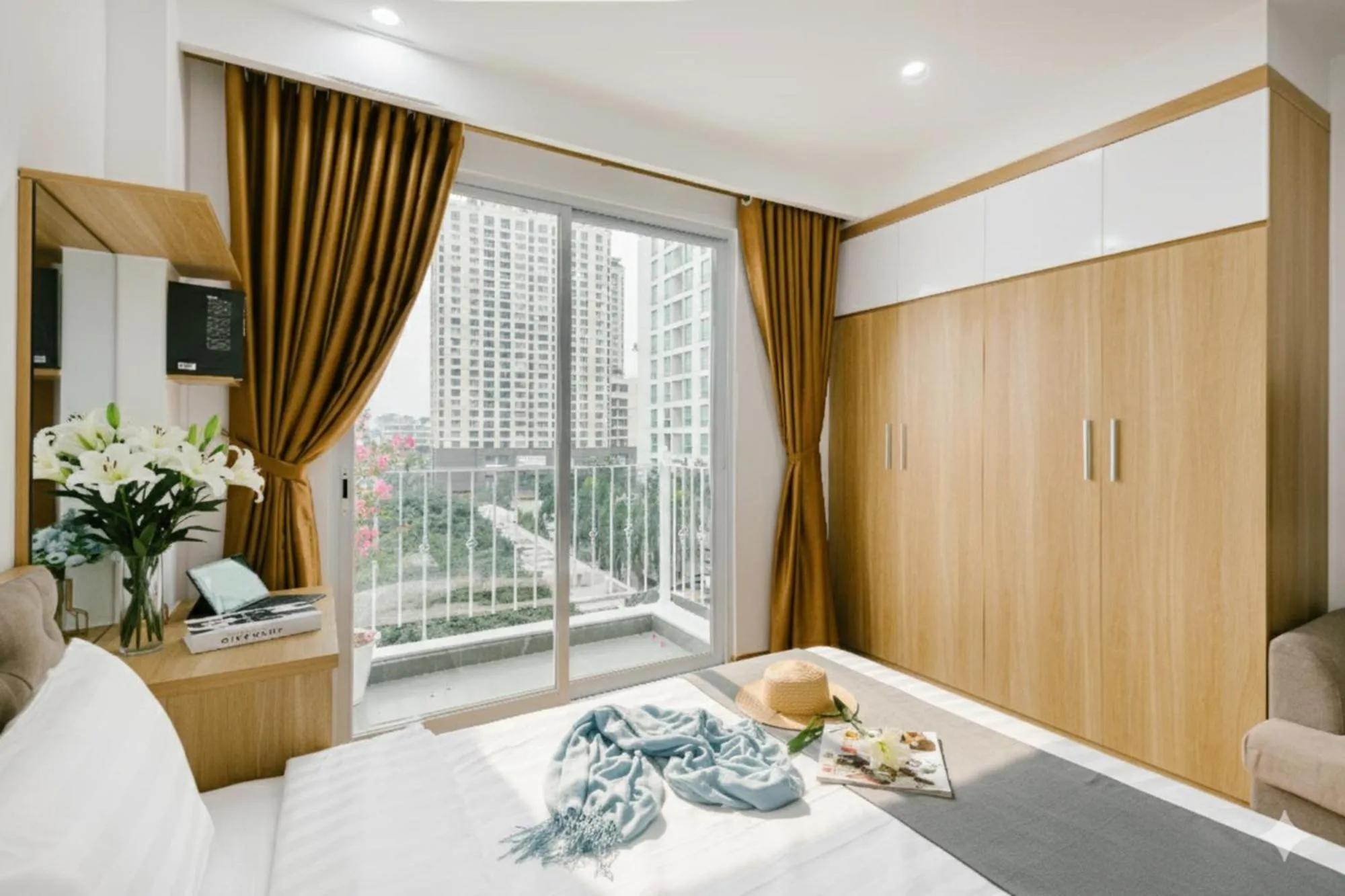 Bed in Label6 Studio West Lake