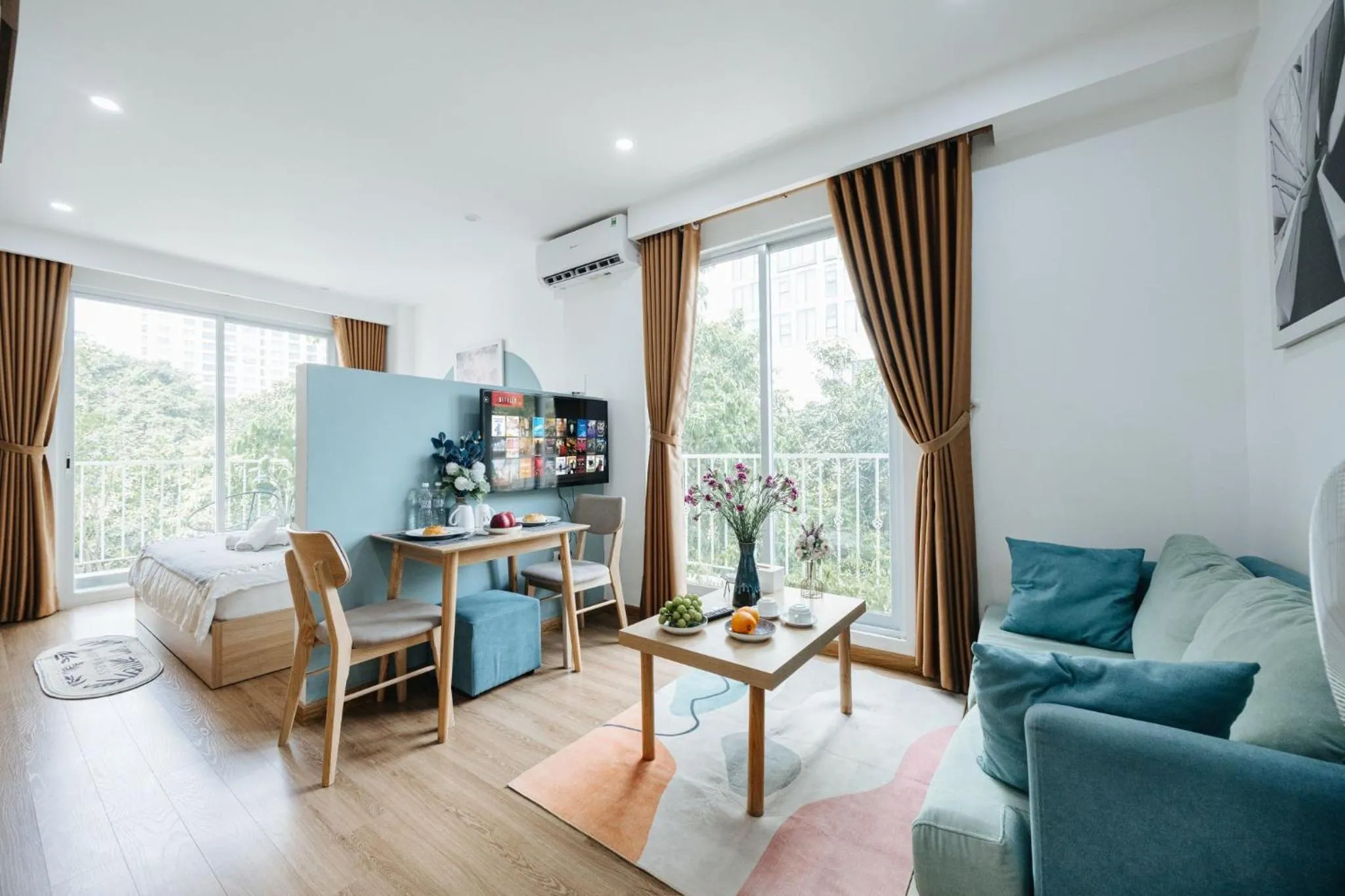 TV and multimedia in The Euphoria Sophisticated Style - Stay 24h