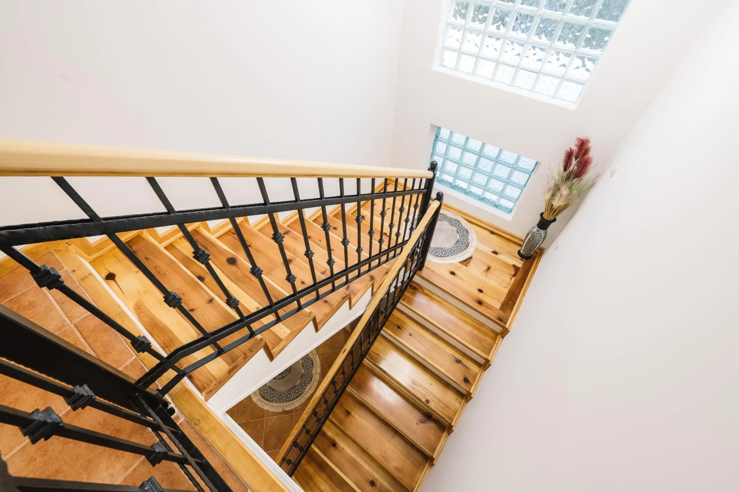 Decorative detail in Villa Oleander