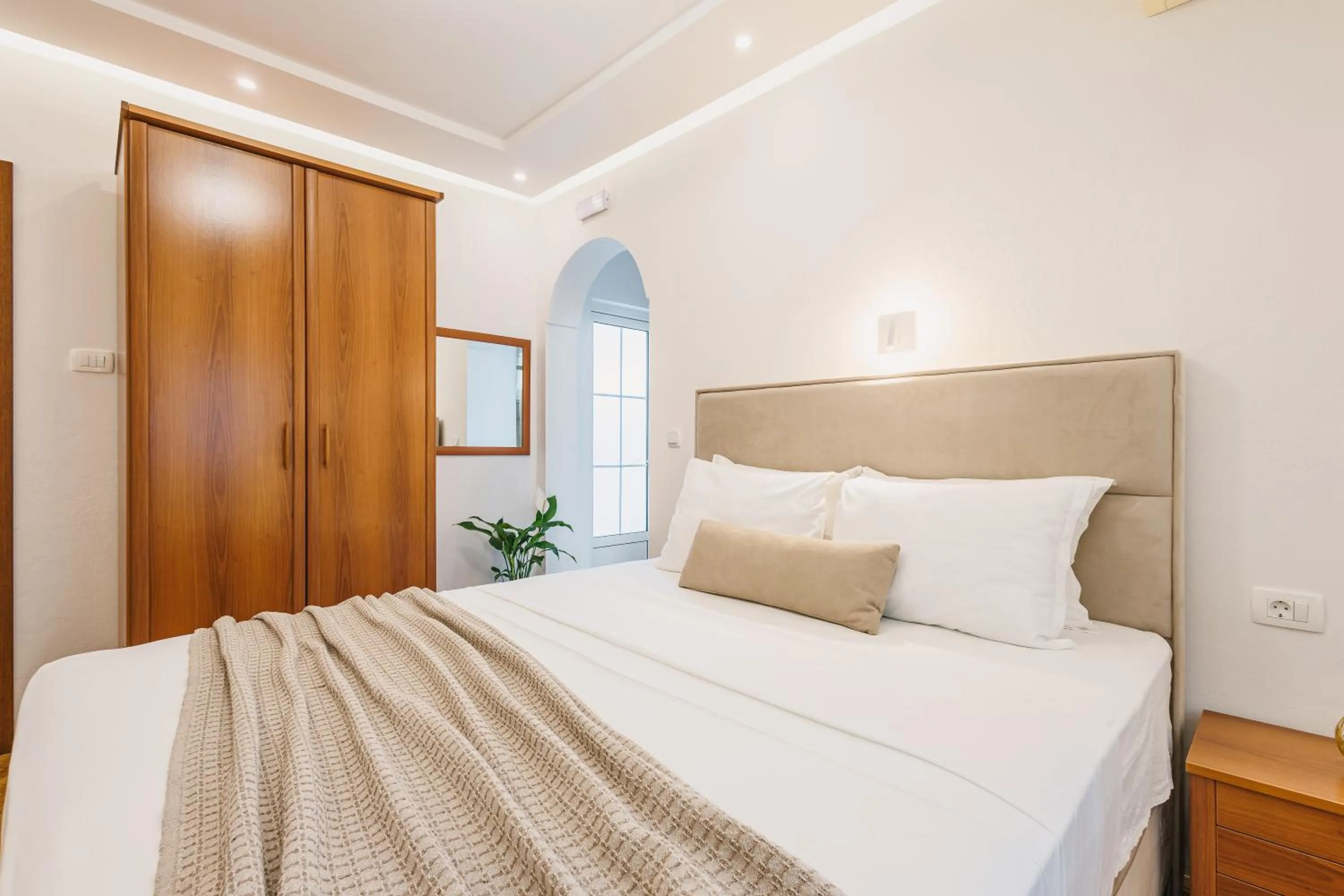 Bedroom, Bed in Villa Oleander