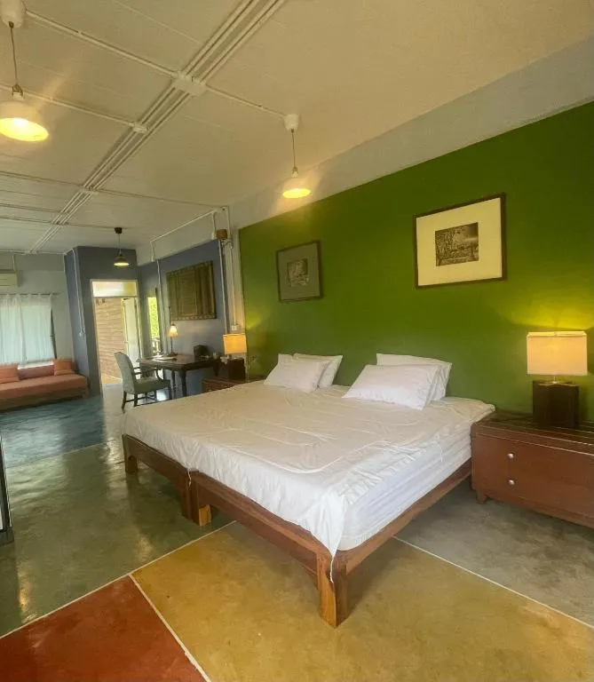 Bed in Golden Mango House