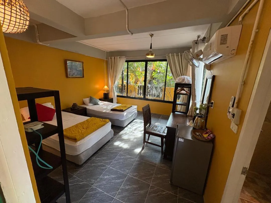 Standard Double or Twin Room in Golden Mango House