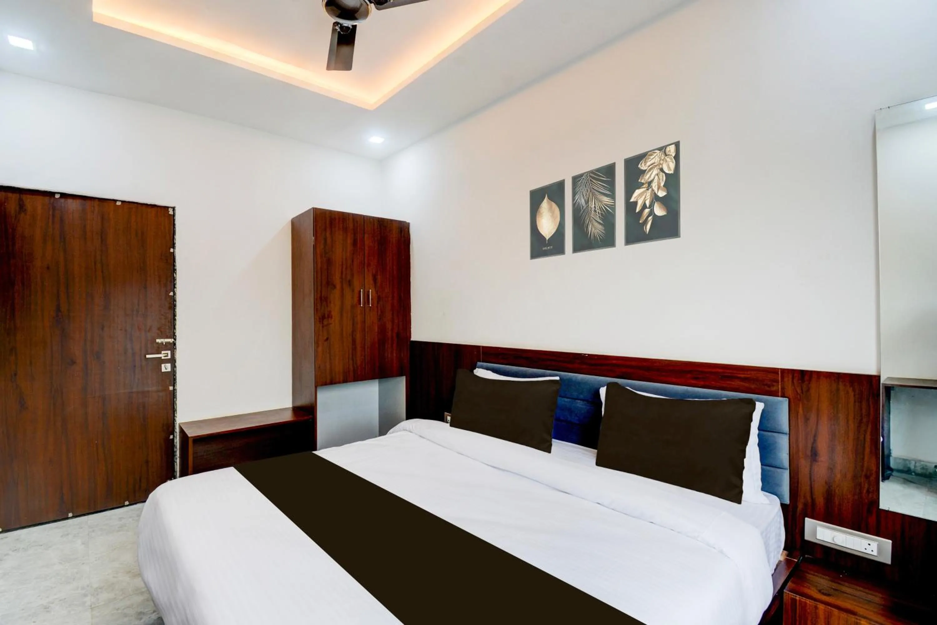 Bedroom in Hotel O Simony Palace