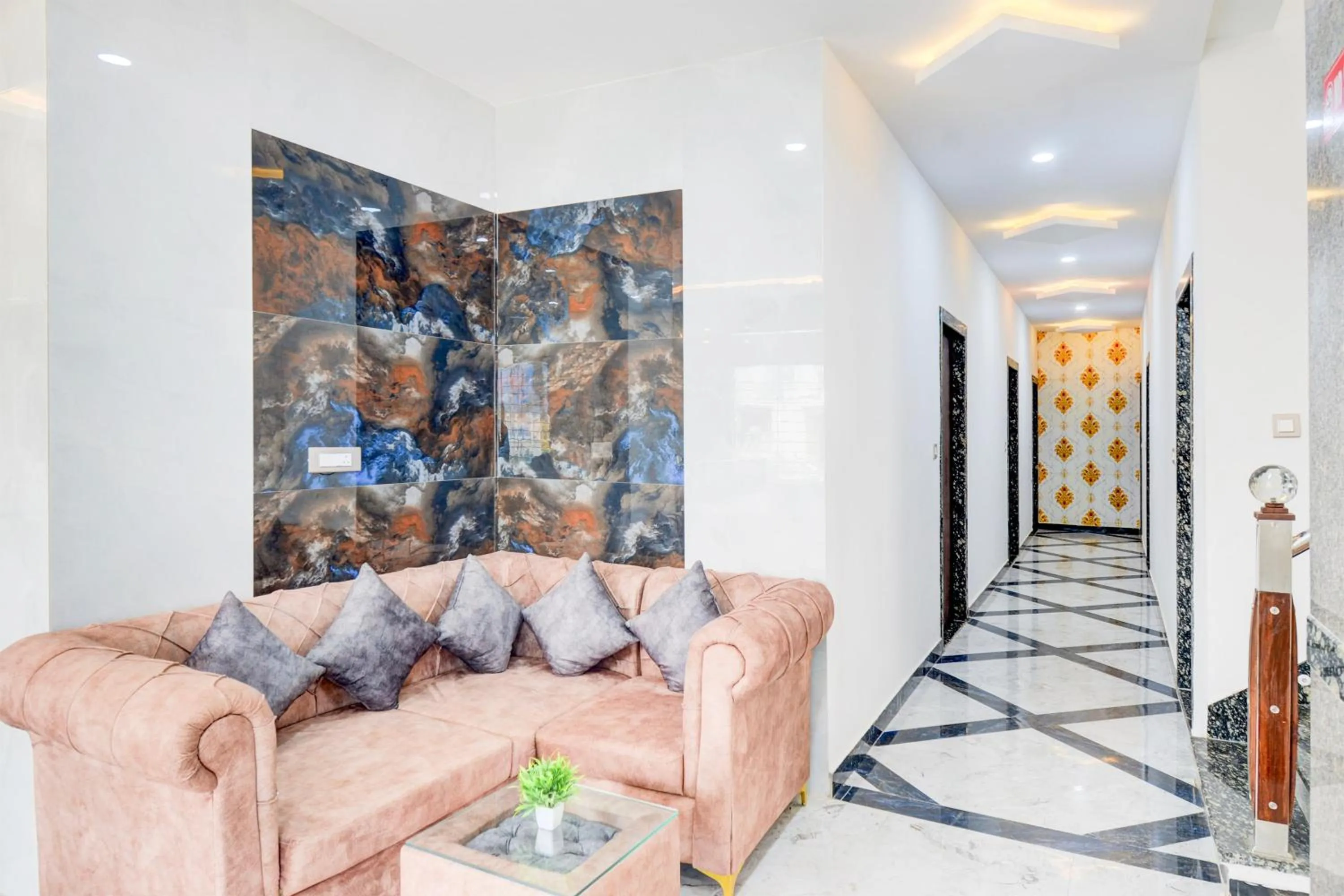 Lobby or reception in Hotel O Simony Palace