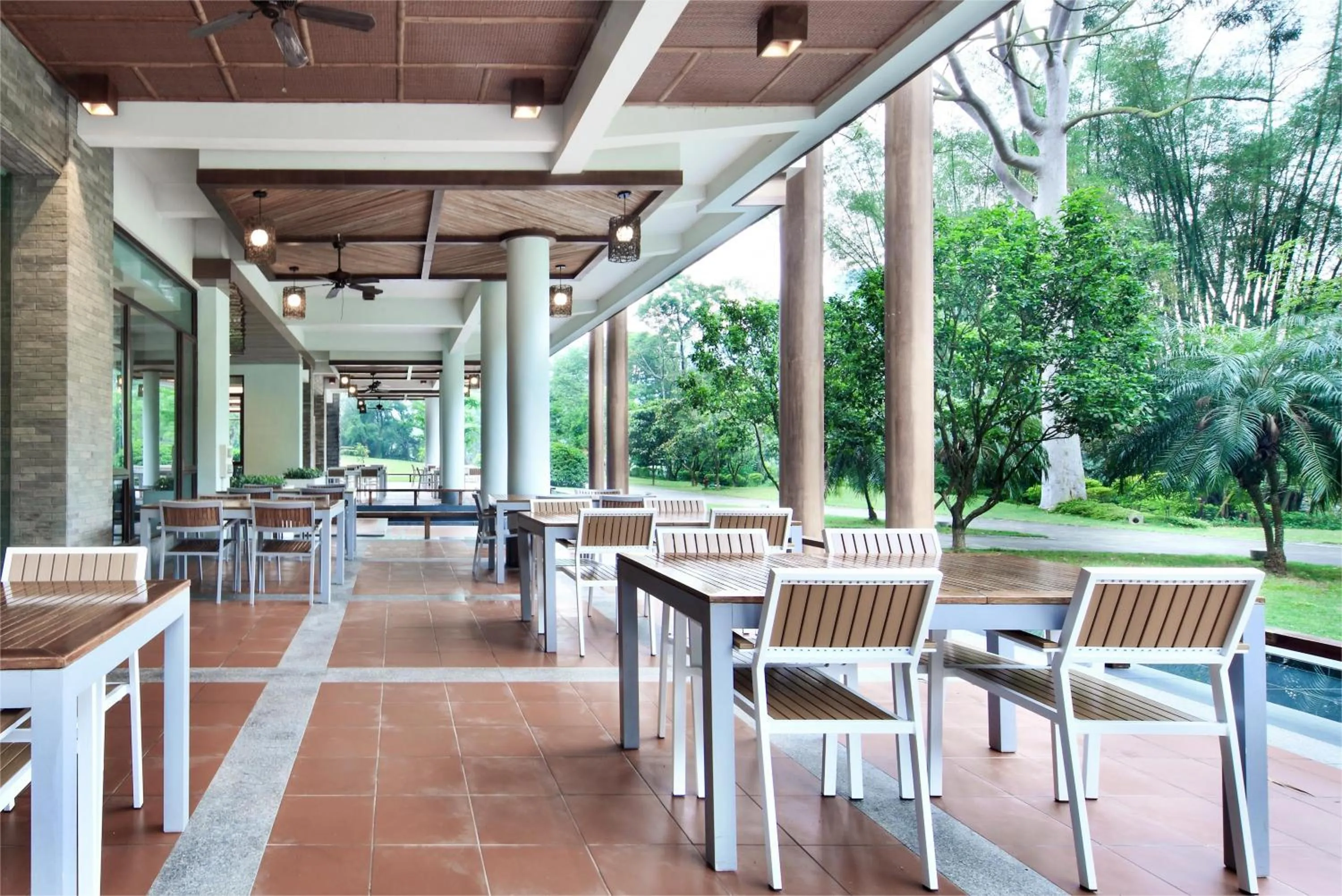 Restaurant/places to eat in Yangshuo Riverside Resorts Hotel