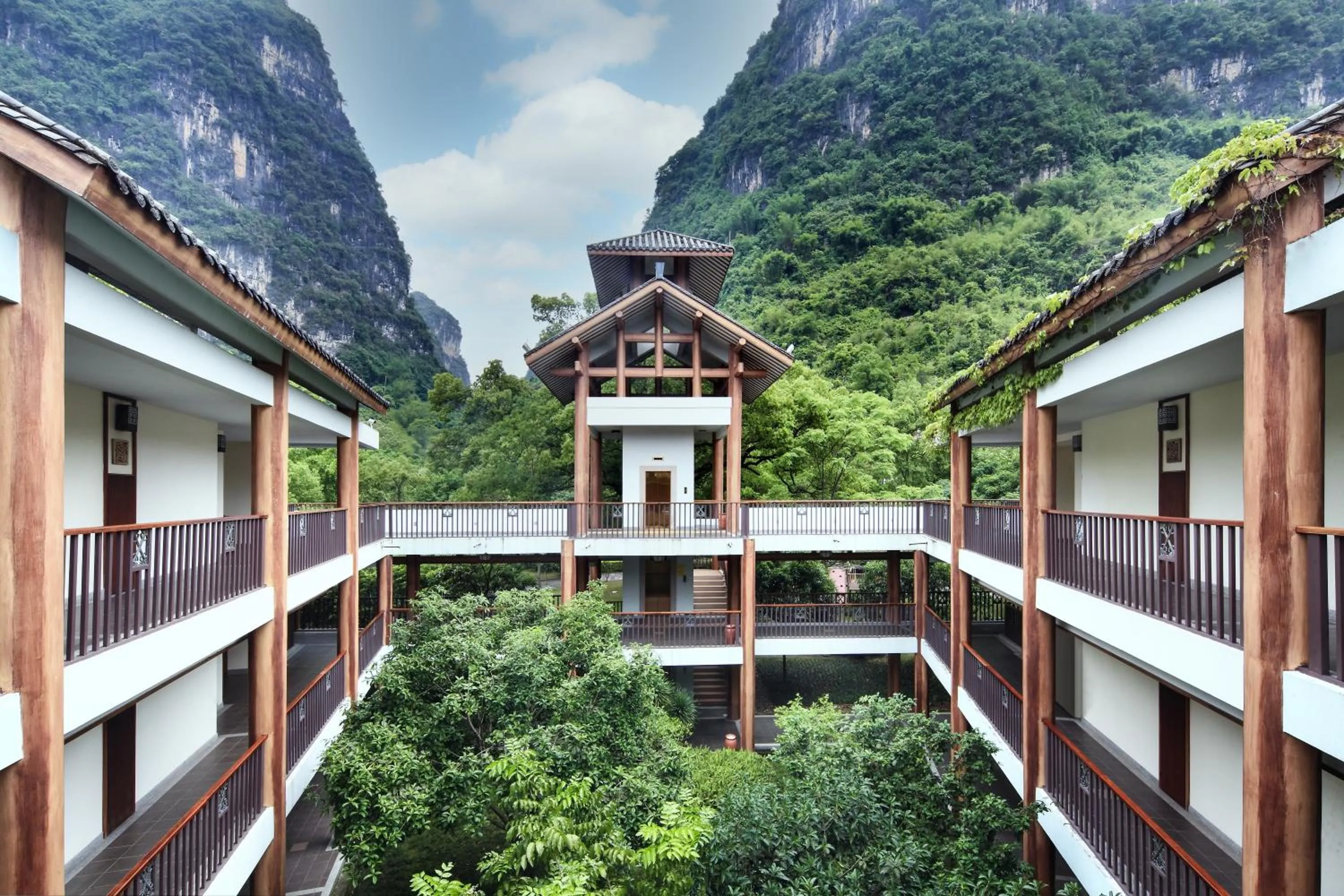 Property building in Yangshuo Riverside Resorts Hotel