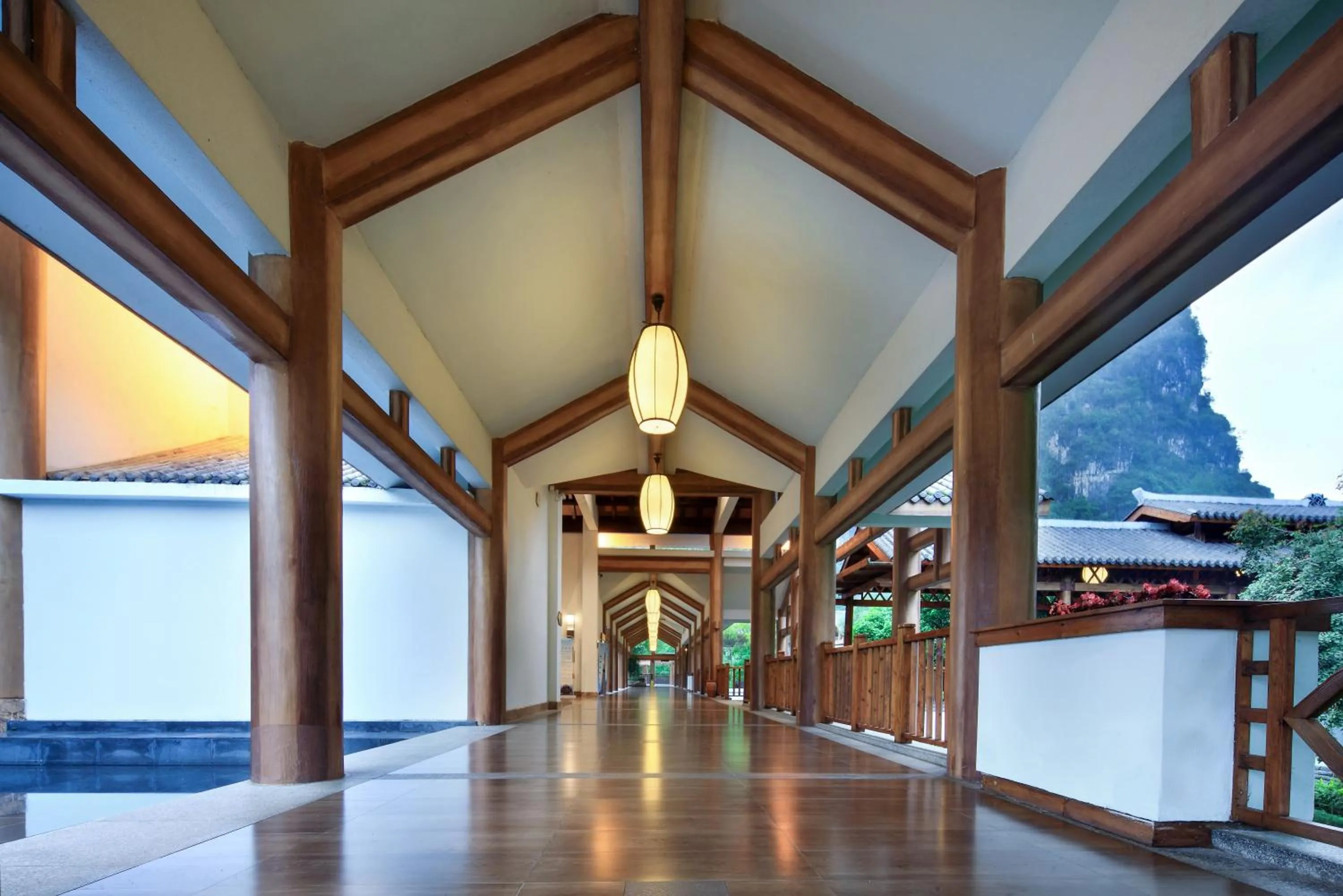 Day in Yangshuo Riverside Resorts Hotel