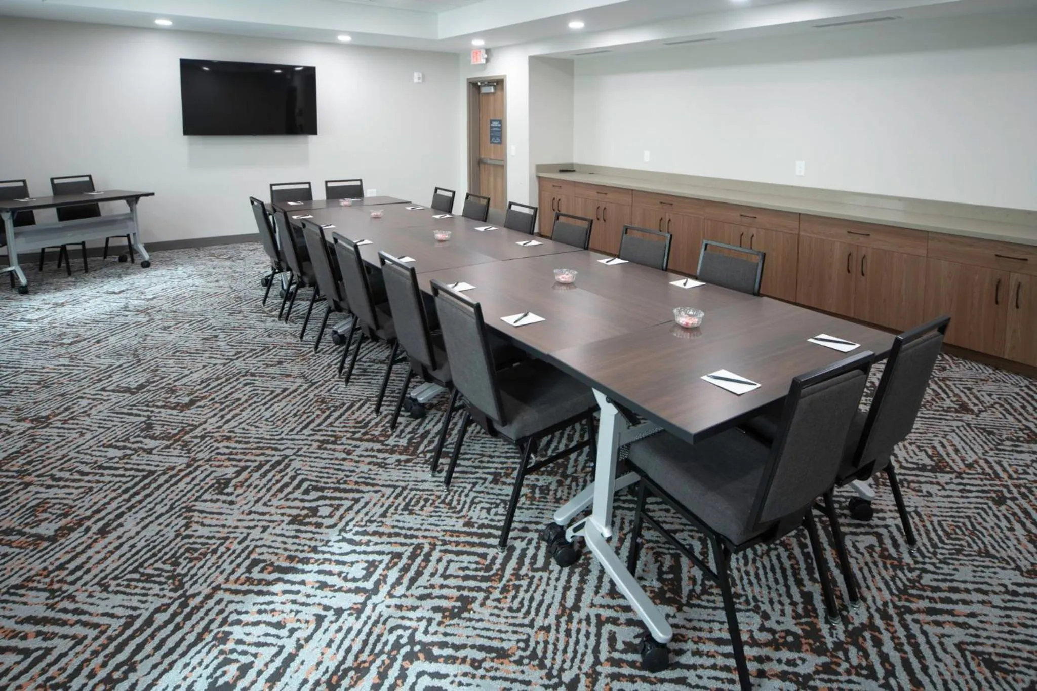 Meeting/conference room in Candlewood Suites Middletown - Goshen by IHG