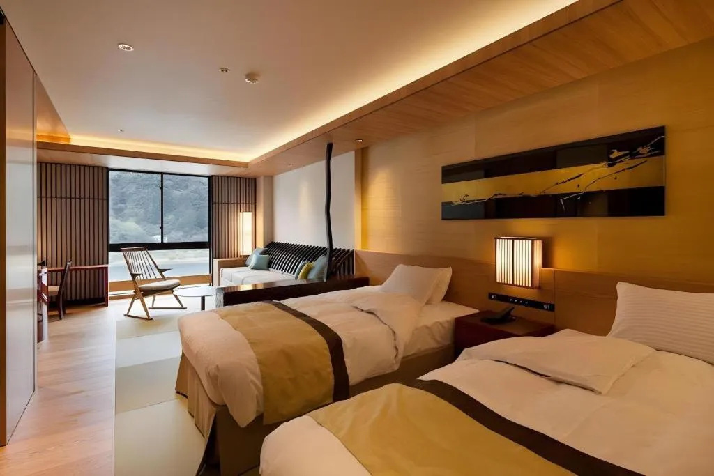 Bed in Gifu Grand Hotel
