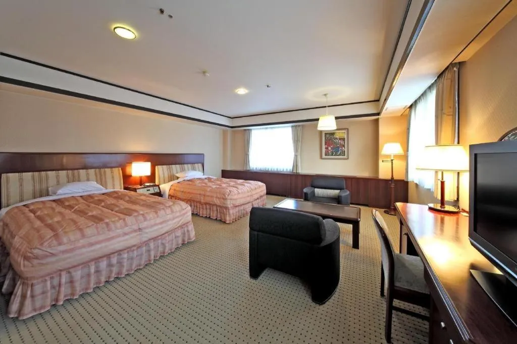 Bed in Gifu Grand Hotel