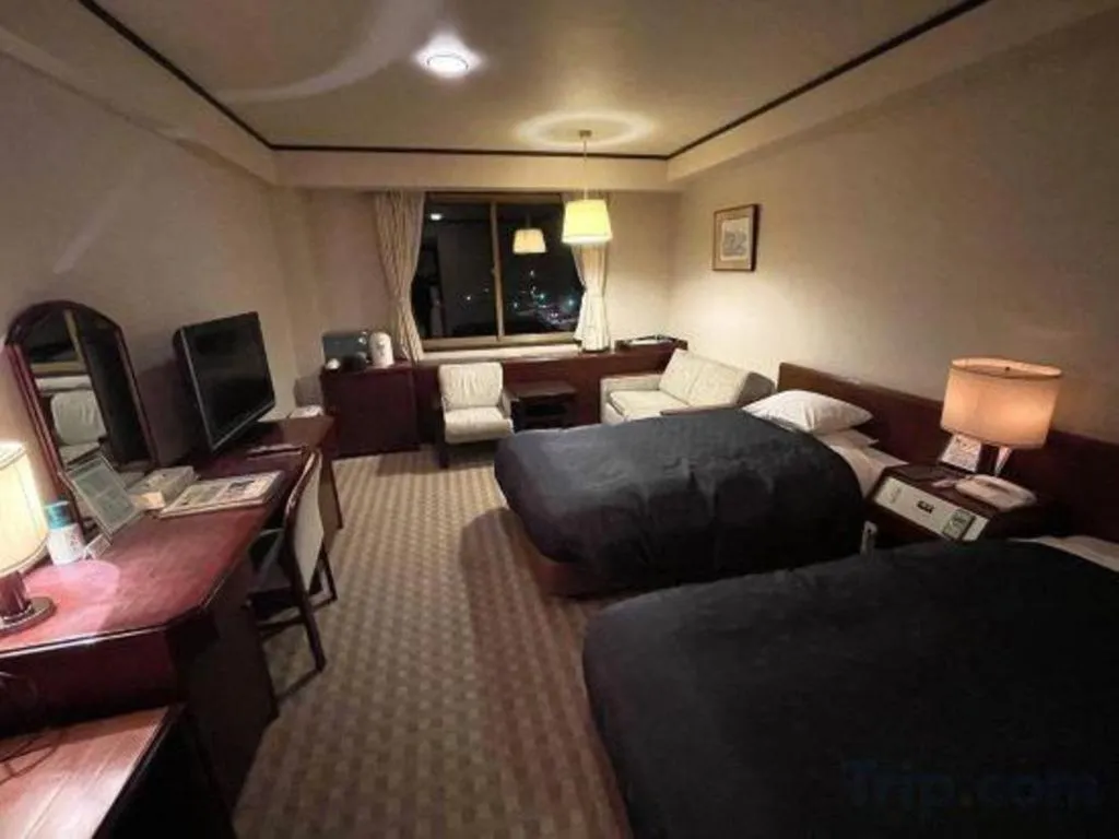 Bed in Gifu Grand Hotel