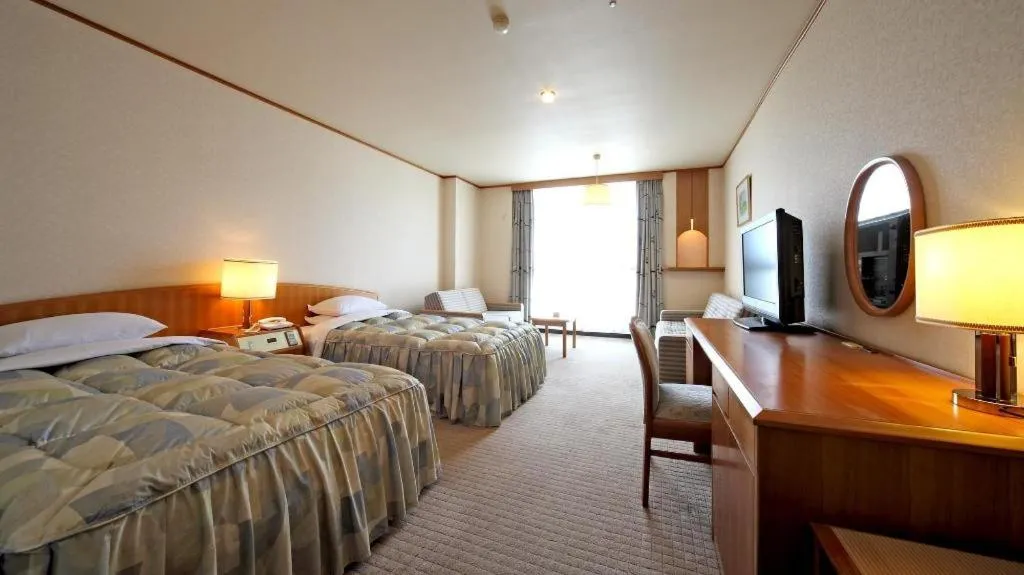 Bed in Gifu Grand Hotel