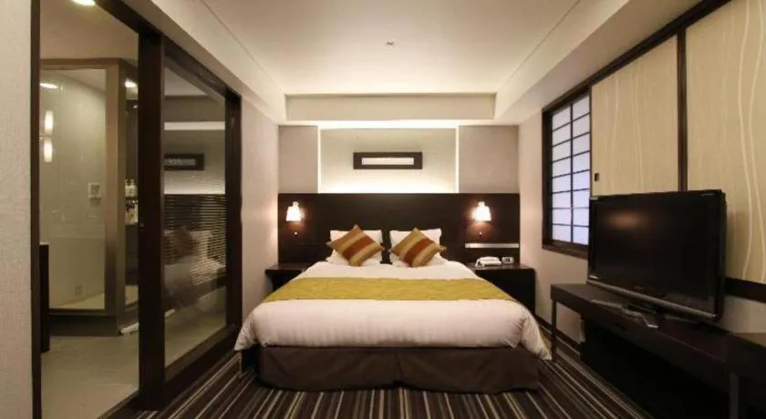 Bed in Akasaka Excel Hotel Tokyu