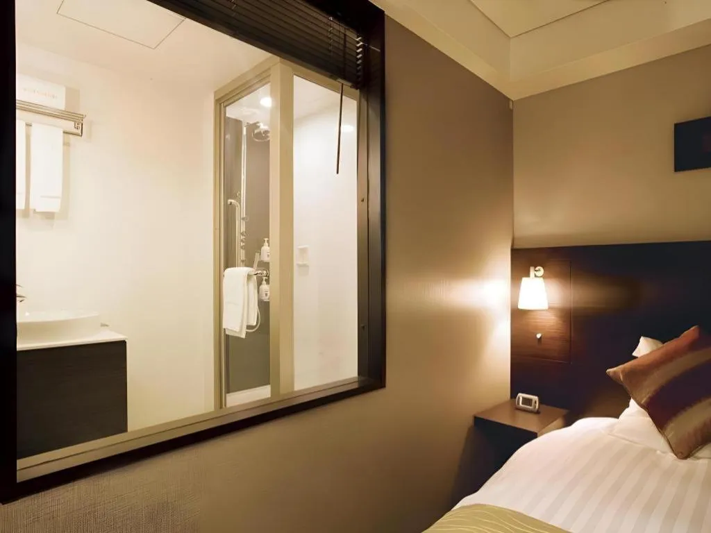 Bed in Akasaka Excel Hotel Tokyu