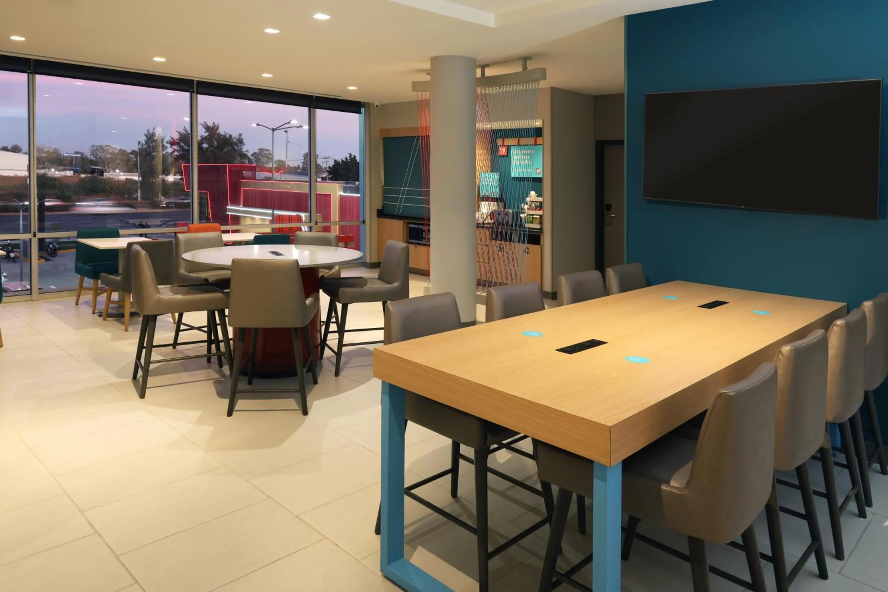 Living room in avid hotel Guadalajara Aeropuerto Norte