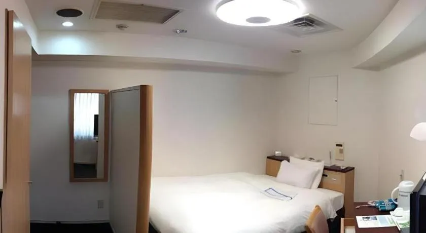 Bed in Pearl Hotel Kawasaki