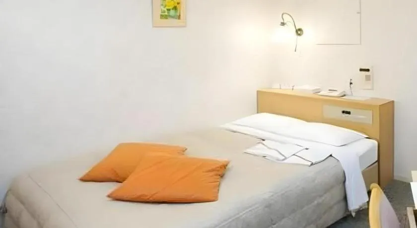 Bed in Pearl Hotel Kawasaki