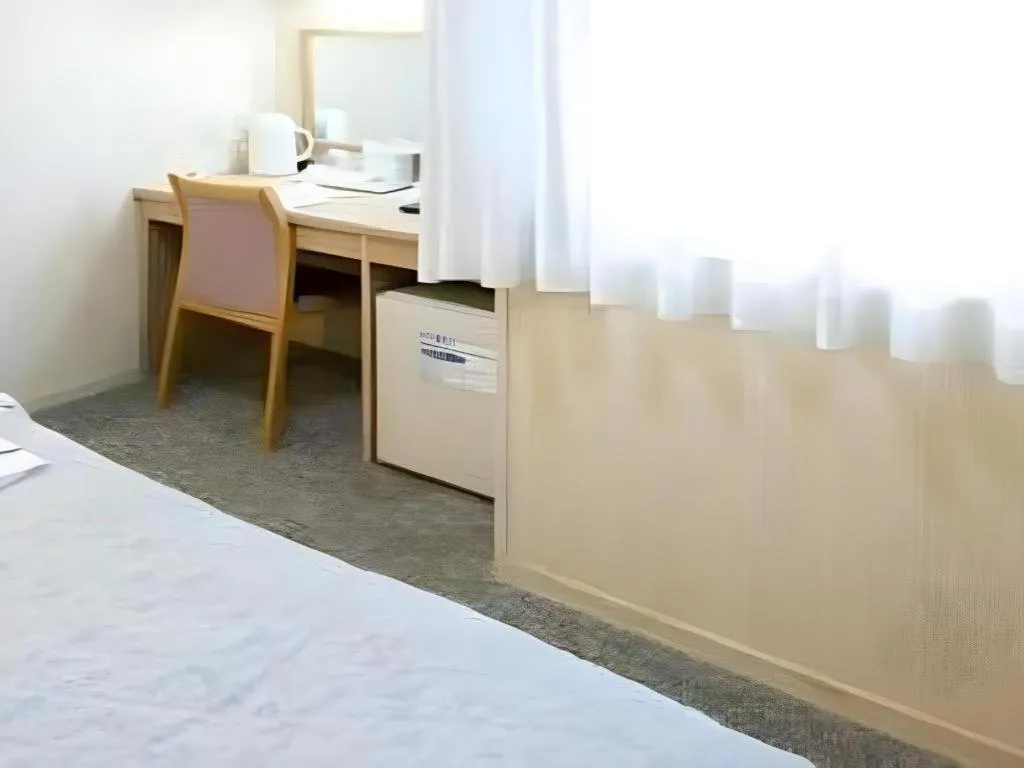 Bed in Pearl Hotel Kawasaki