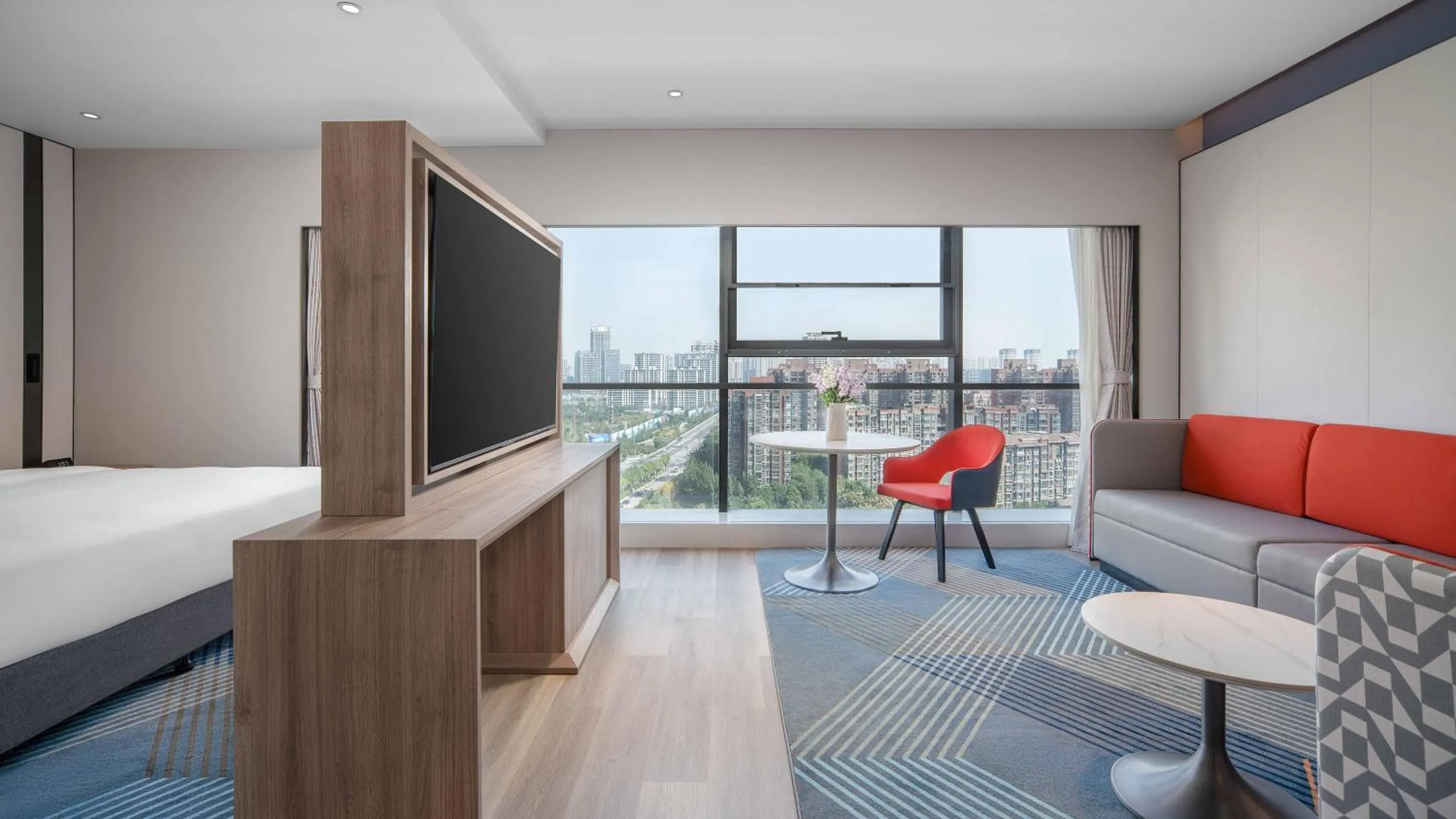 Photo of the whole room in Holiday Inn Express Xi'an Fengdong by IHG