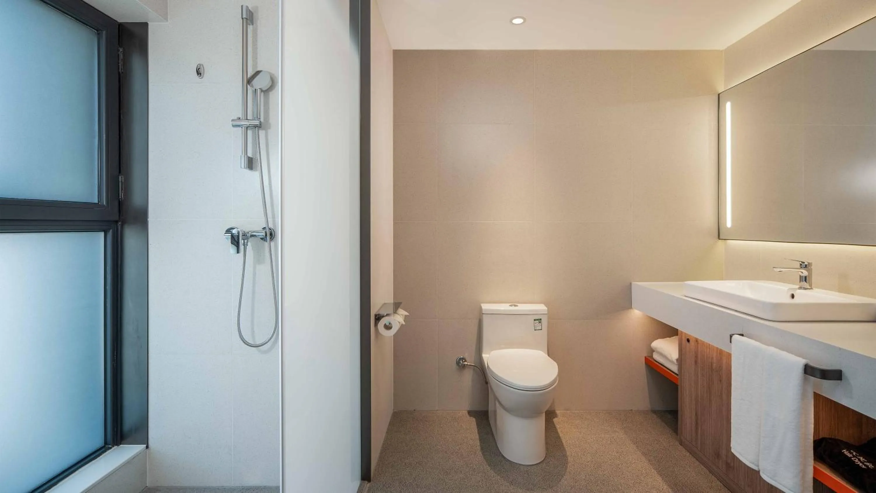 Shower in Holiday Inn Express Xi'an Fengdong by IHG