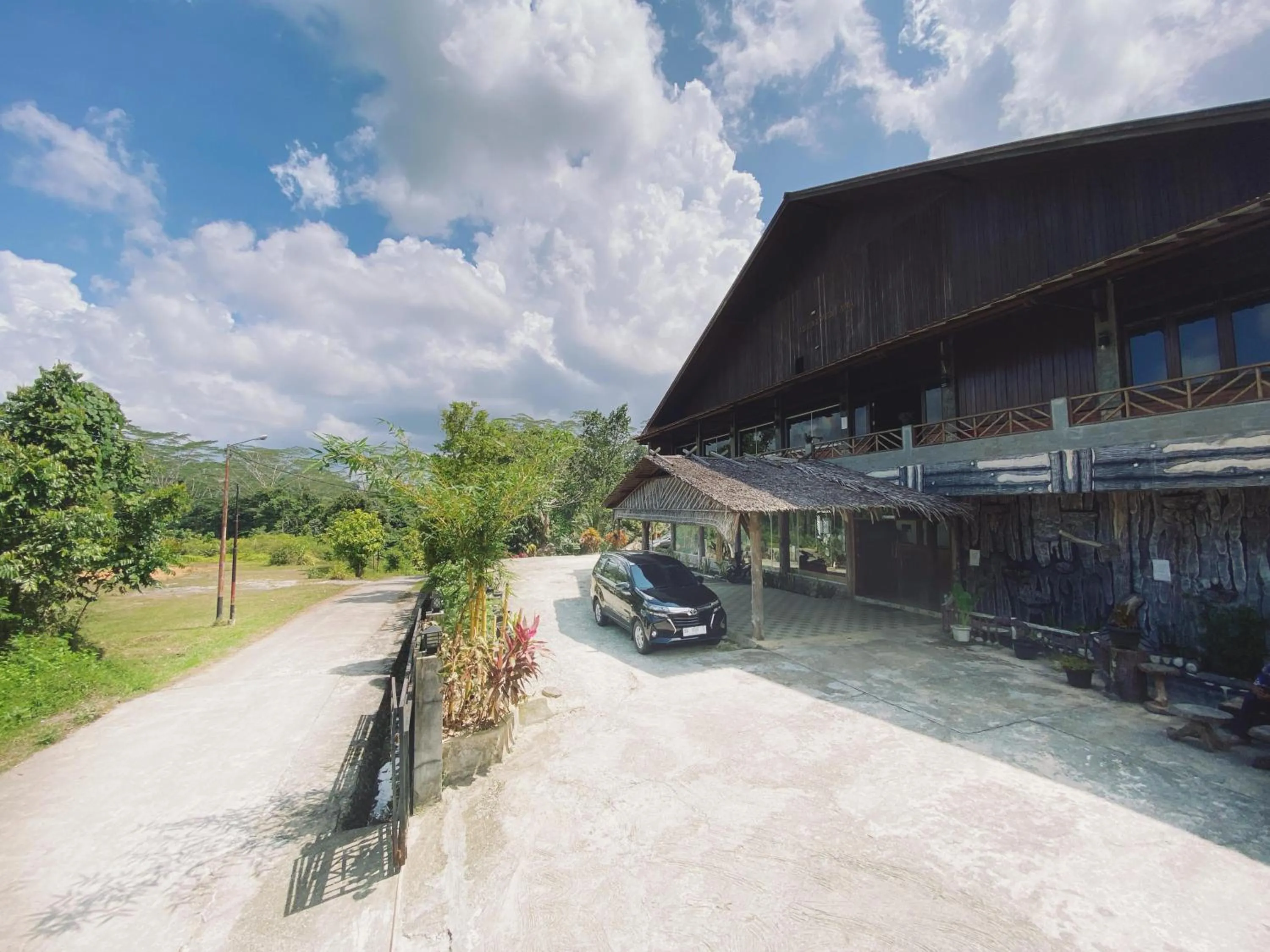 Property building in Bujai Mentawai Griya Hotel