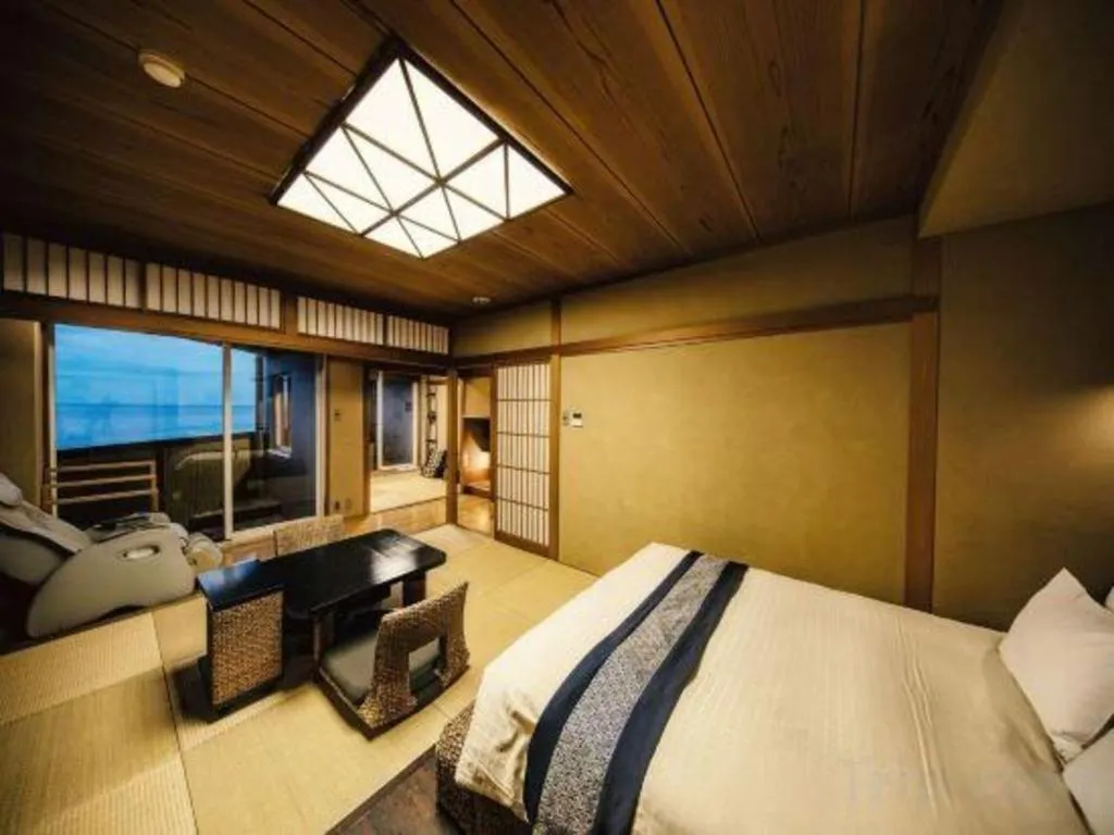 Bed in Luxury Wa Hotel Kaze No Kaori
