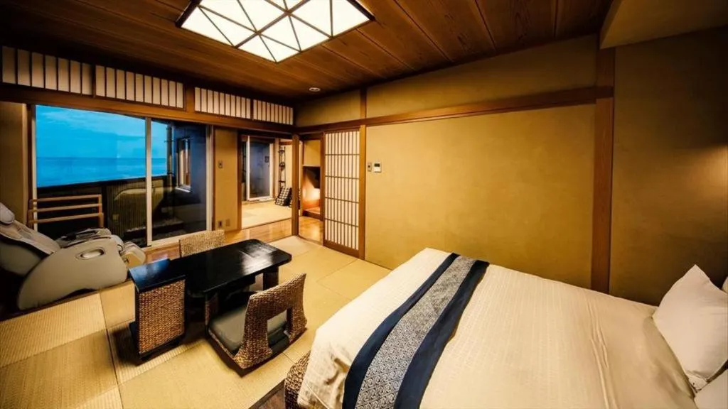 Bed in Luxury Wa Hotel Kaze No Kaori