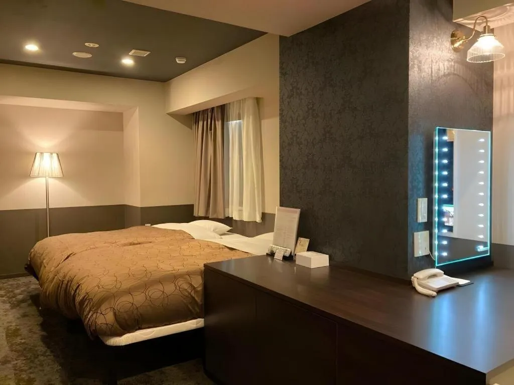 Bed in Hotel-Kyoto Base