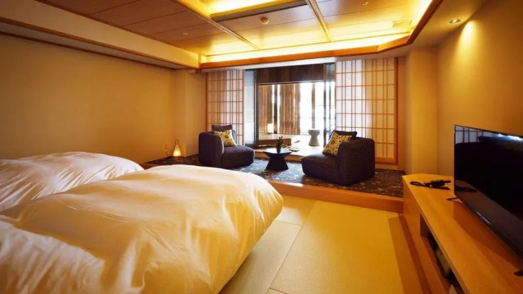 Bed in Shiratamano Yu Senkei