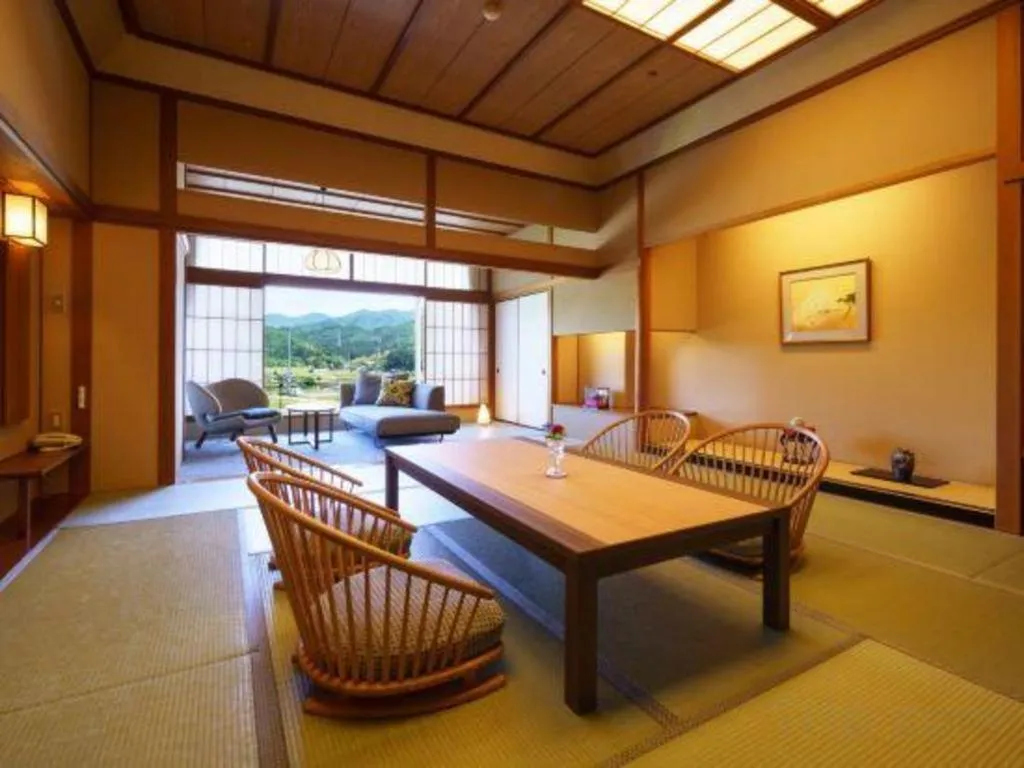 Bed in Shiratamano Yu Senkei