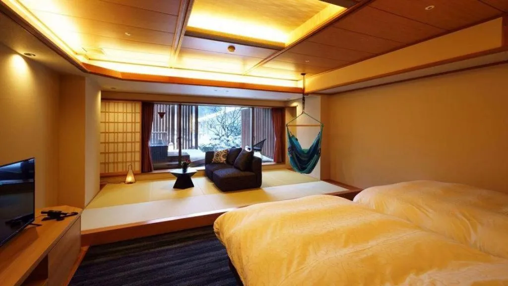 Bed in Shiratamano Yu Senkei