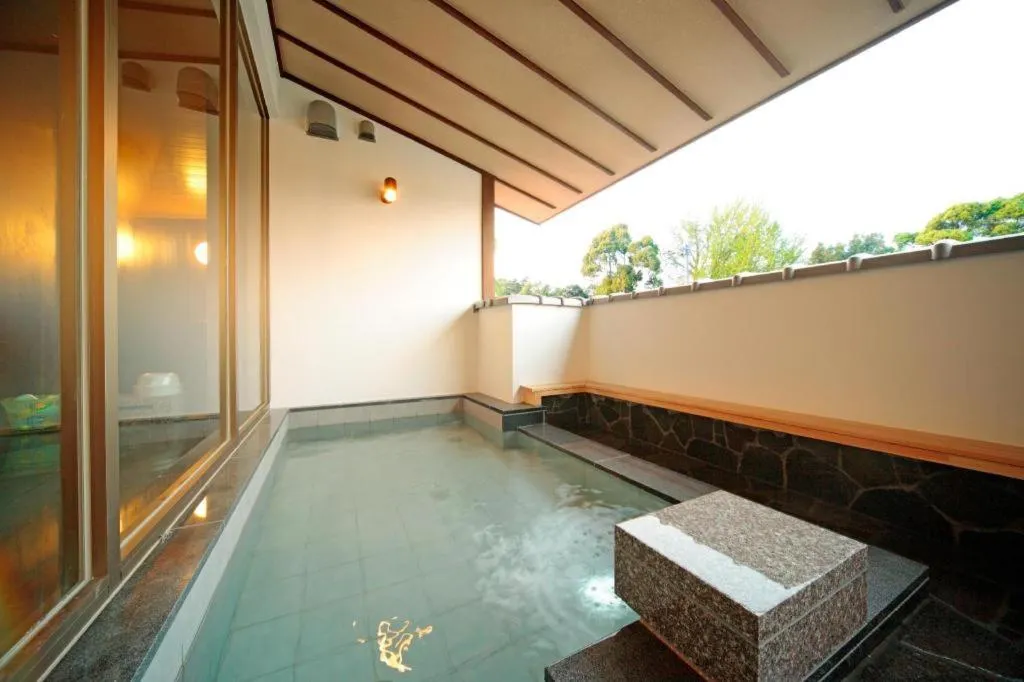 Green Hotel Yes Nagahama Minatokan