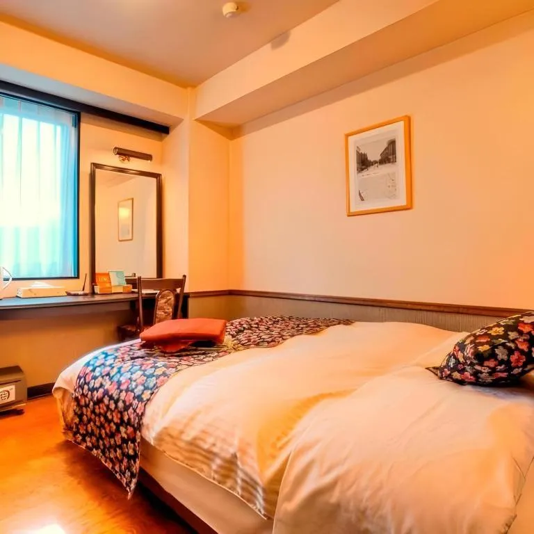 Bed in Otaru Furukawa Hotel