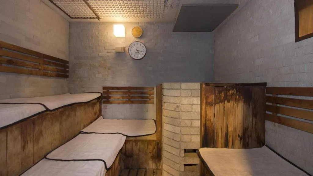 Bed in Izukogen Wanwan Paradise Condominium