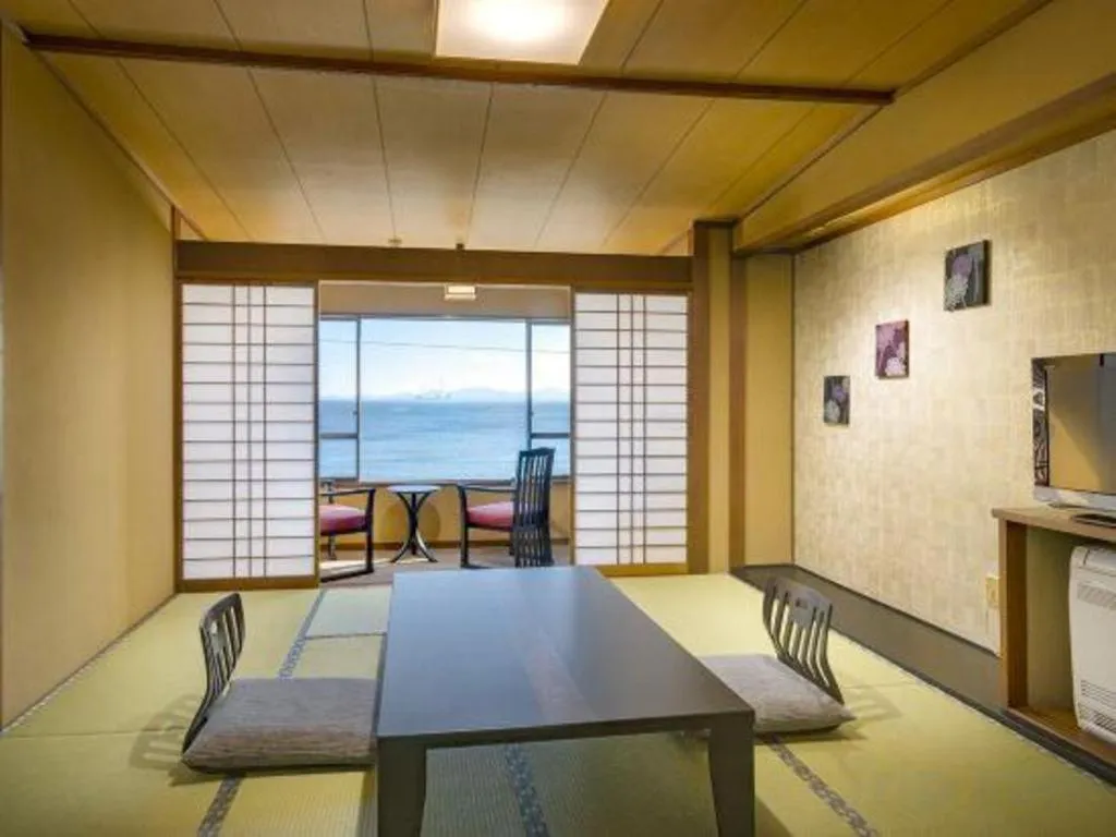 Shinojima Royal Hotel Kasuisou
