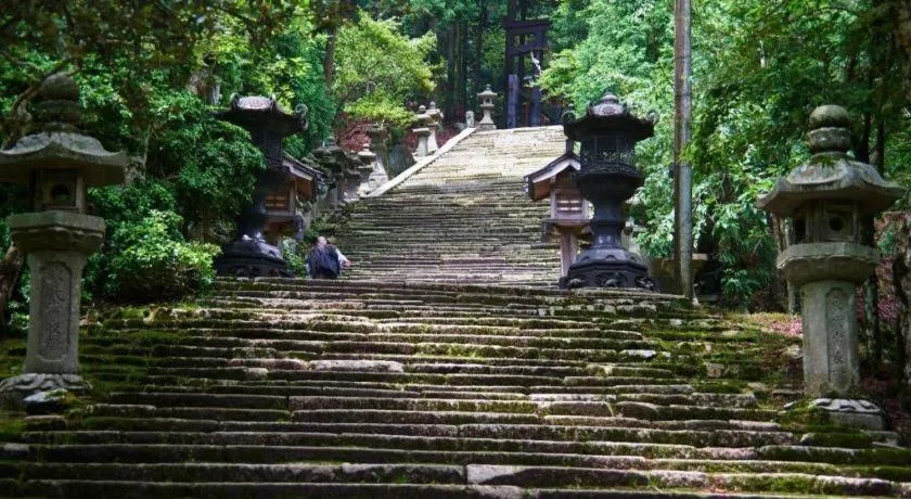 Hotel Shimbashi Sambankan