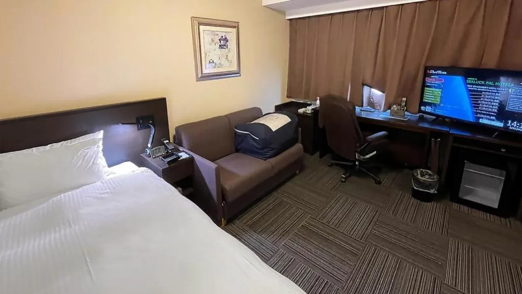 Bed in Hotel Sealuck Pal Takasaki