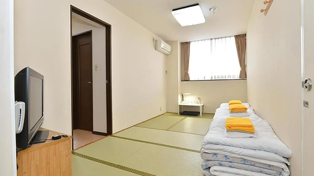Bed in Business Hotel BL Kuwana