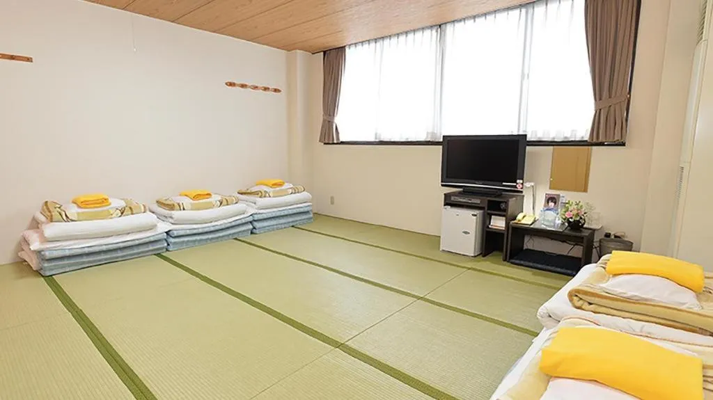 Bed in Business Hotel BL Kuwana