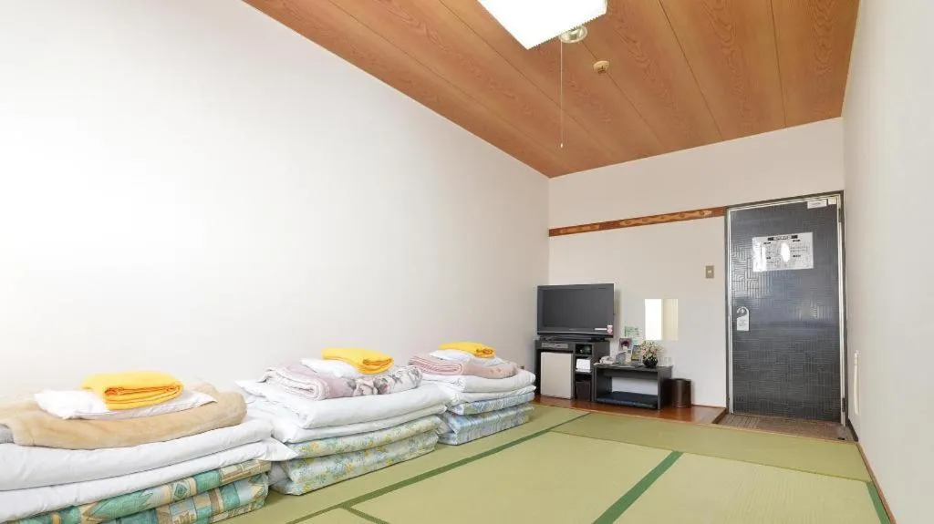 Bed in Business Hotel BL Kuwana