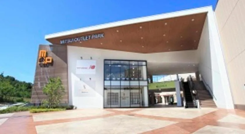 Business Green Hotel Hino