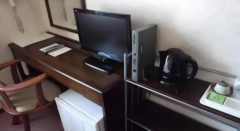 Business Green Hotel Hino